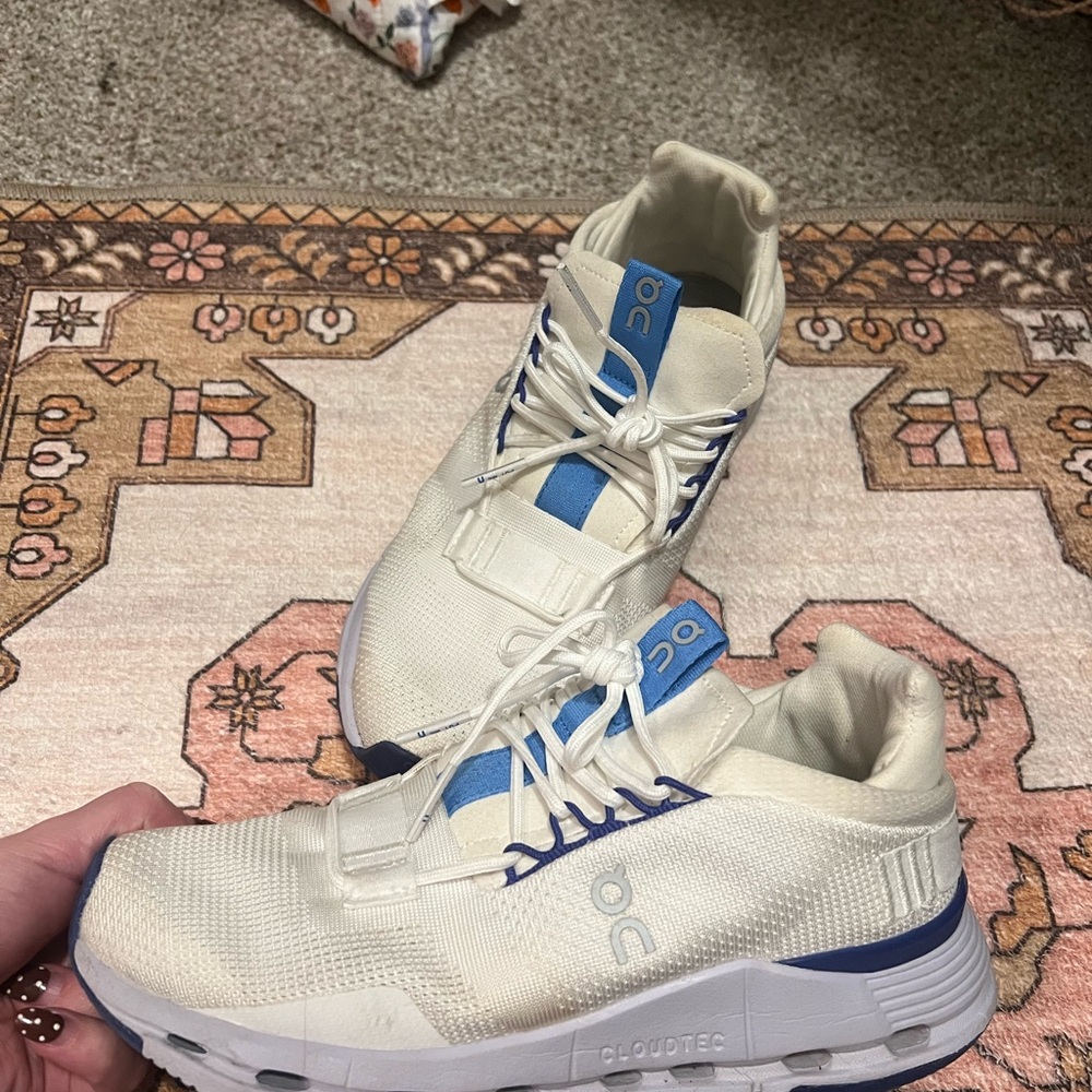 On Running White and Blue/Lilac Sneakers